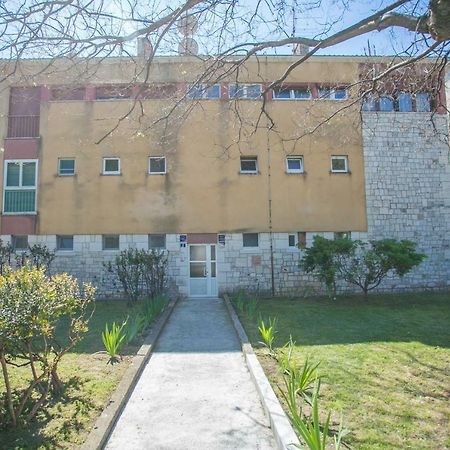 Apartamento Modern Living In The Heart Of Trogir Exterior foto