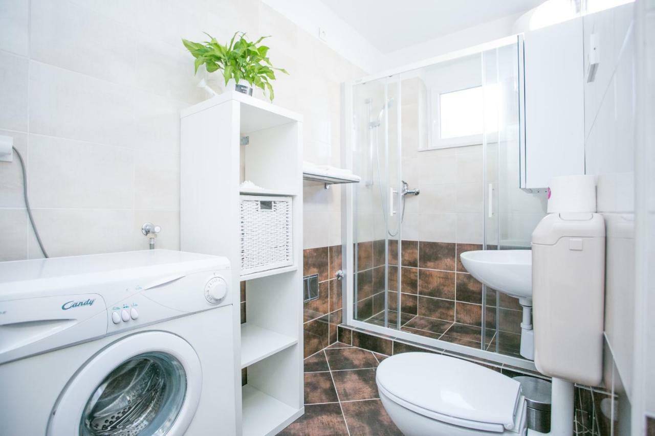 Apartamento Modern Living In The Heart Of Trogir Exterior foto